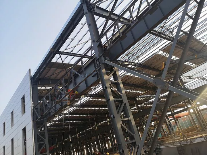 8 Pirsên Teknîkî yên Pêşkeftî Di Derbarê Sêwirana Structure Steel û Analîziya Têkçûn de